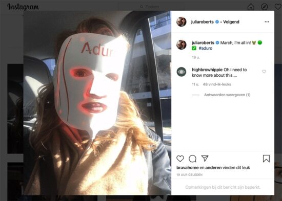 Julia Roberts met Aduro Mask